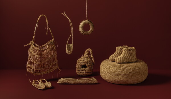 신세계는 본점 더 헤리티지 5층 ‘하우스오브신세계 헤리티지’에서 11월 30일까지 가을 기획전 '쌀의 직조'를 연다. 사진=신세계백화점