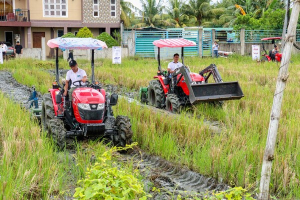 TYM이 필리핀 오리엔탈 민도로주 나우한시에서 '2025 TYM 로드쇼'를 개최했다. 사진=TYM