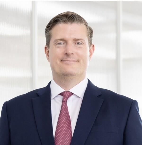 29일 경주 APEC CEO 서밋에서 롯데와 쿠팡Inc 등 국내외 유통기업 대표들이 AI를 활용한 유통 혁신과 소비자 맞춤형 서비스 사례를 공유했다. 로버트 포터 미국 쿠팡Inc 글로벌 대외협력 최고 책임자(CGAO). 사진=쿠팡