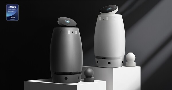 SK인텔릭스가 지난달 30일 선보인 세계 최초 웰니스 로봇 ‘나무엑스’가 ‘CES 2026 혁신상’을 수상했다. 사진=SK인텔릭스