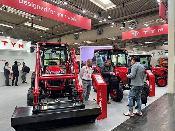 TYM이 ﻿독일 하노버에서 열린 유럽 최대 농기계 전시회 '아그리테크니카 2025'에 참가했다. 사진=TYM