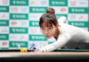 "감회 새로운 복귀" vs "꿈같은 데뷔 <b>결승</b>"... <b>스롱 피아비</b>-<b>김보라</b> 운명...