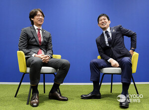 <b>홍명보</b>-<b>모리야스 감독</b>, "한일 축구, 서로의 자극이자 성장의 동반자"
