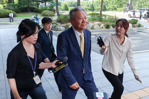 <b>이상민</b> 前행안부장관, '12·3 계엄 공모' 혐의 <b>구속심사</b>