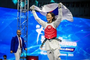 이예지, 무주 태권도 그랑프리서 극적 역전승으로 금메달 획득 - 뉴스 썸네일 이미지