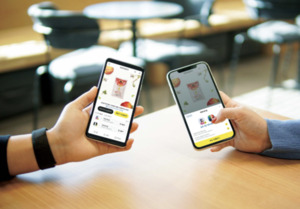 카카오톡에 '에이전트 AI' 도입...대화로 추천하고 예약까지 - 뉴스 썸네일 이미지