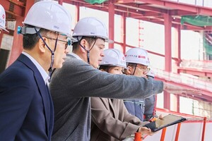 [K-유통, 신성장 히든카드 ②신세계그룹] '현장' 'AI' 두 축 이커머스·... - 뉴스 썸네일 이미지